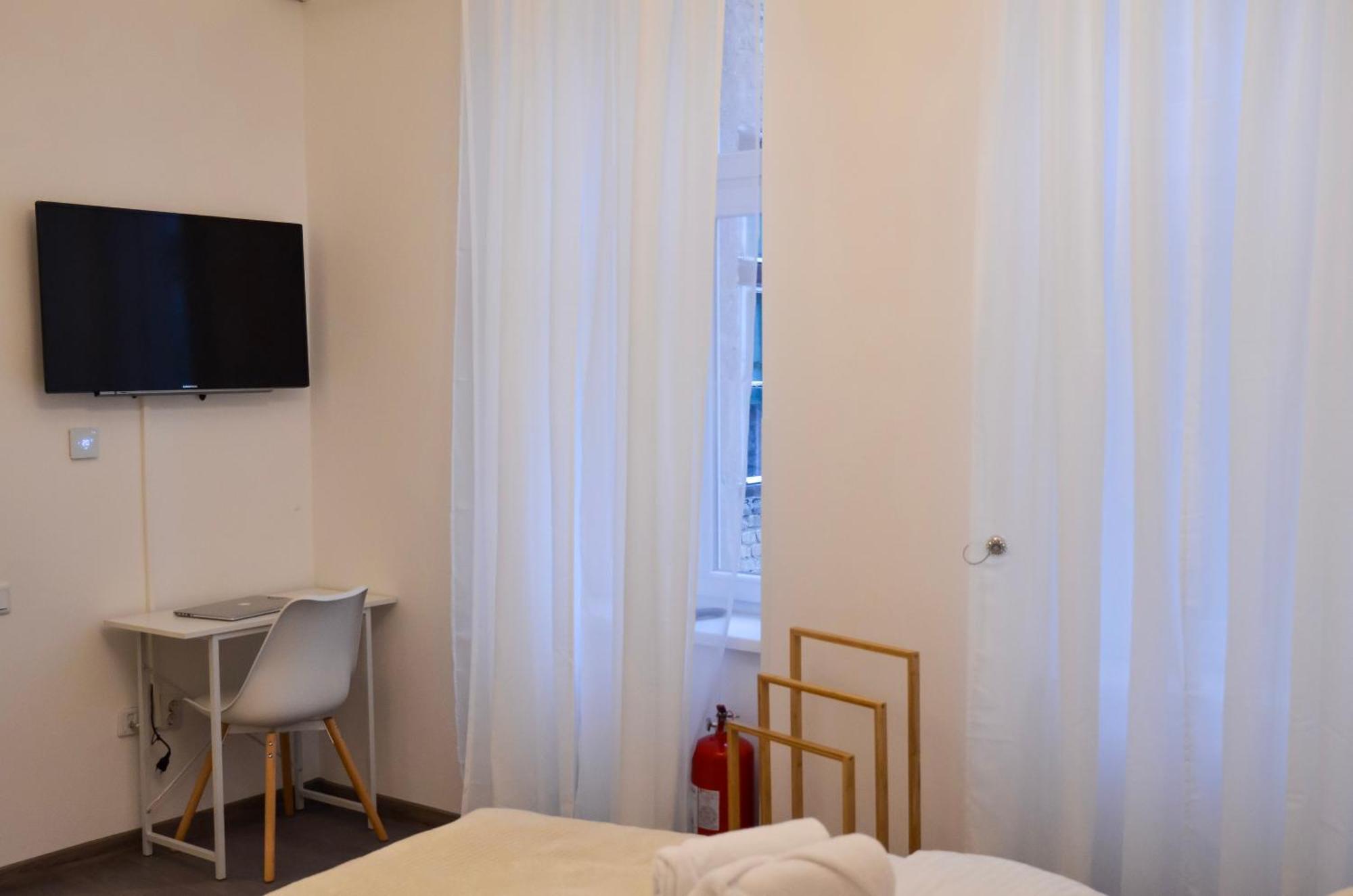 Main Street Retreat Apartment With Free Parking Sarajewo Zewnętrze zdjęcie